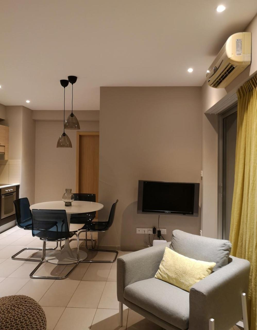 Beachfront Amazing New Apartment Limassol Extérieur photo